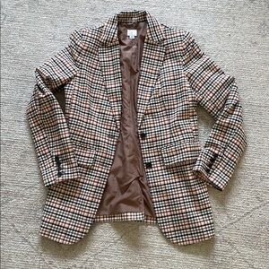 Classic Checkered women’s Blazer